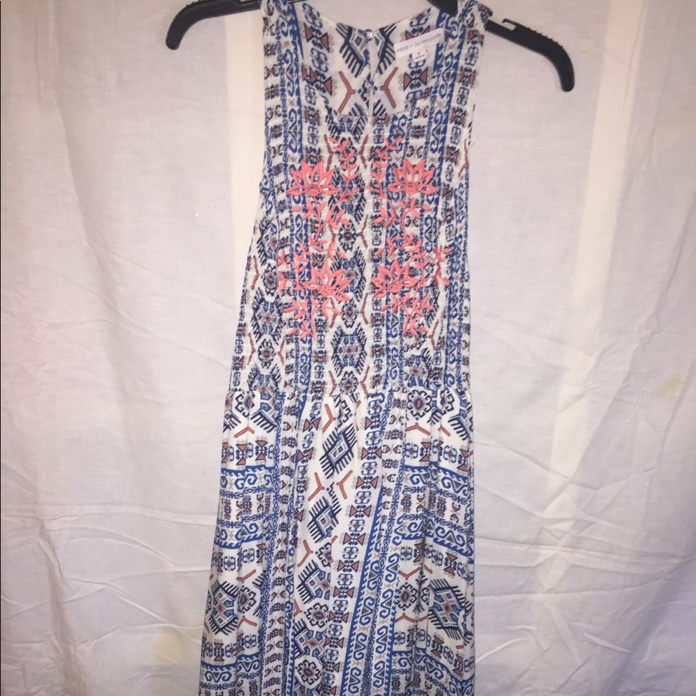 Dress - Picture 2 of 3